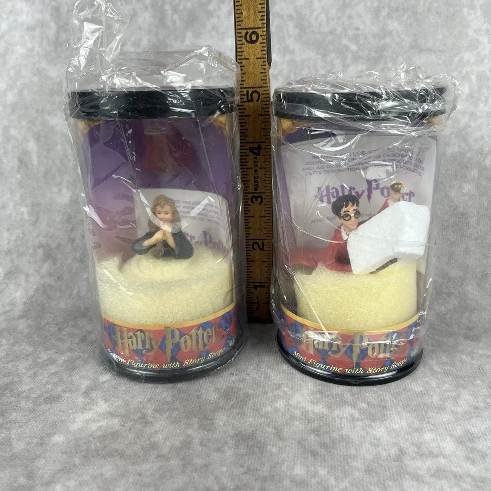 2 Harry Potter Hero Series Figurines Hermione Harry‎ Story Scope ENESCO Vtg NEW